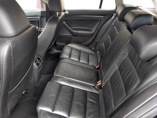 Volkswagen Jetta Variant 2.5 5p 2012