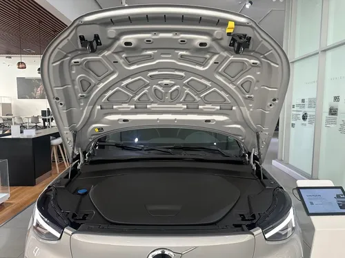Volvo Ex40 Plus P6