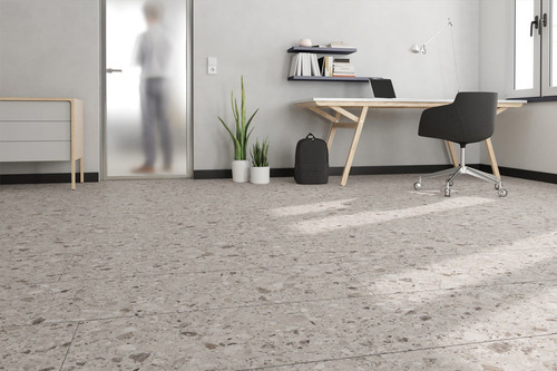 Imagem 3 de 10 de Piso Laminado,piso Vinilico,persianas,papel De Parede,rodape