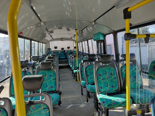 Imagen 3 de 5 de Alquiler De Micros Escolares Y Combis De Turismo