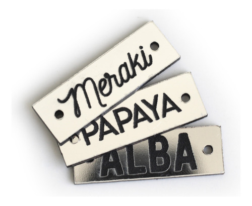 Etiquetas Y Dijes Simil Metal Personalizadas X 25u (3,5x1cm)