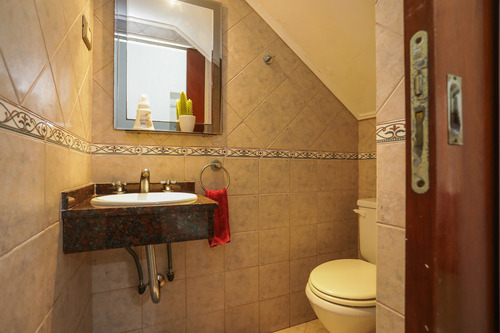 Departamento Ph En Venta En Monte Castro, Capital Federal, Buenos Aires