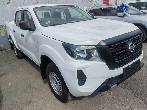 Nissan Frontier 2.5 Se Dc 4X2 Mt