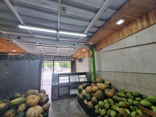 Maritza Lucena Alquila En Excelente Zona, Con Alto Trafico Y Visibilidad Te Traigo Este Local Comercial, Este De Barquisimeto, Planta Eléctrica, Ideal Para Negocio, Santa María, Vigilancia.