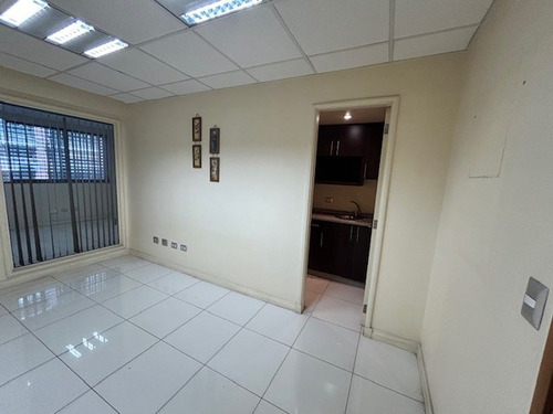 Venta Oficina 1 Privado Mas Recepción 2b 1e, Centro Talca