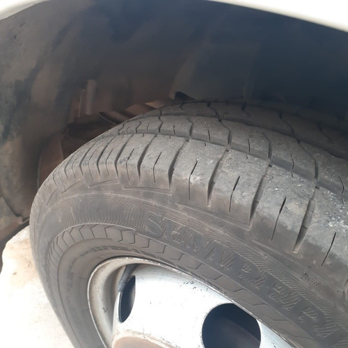 Imagem 8 de 13 de Mercedez