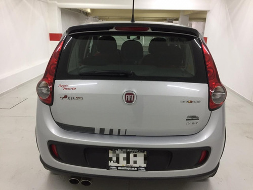 Imagen 3 de 11 de Dm Fiat Palio Sporting 1.6l 2016 Color Plata.