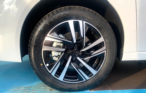 Peugeot 208 1.0T Allure Pack