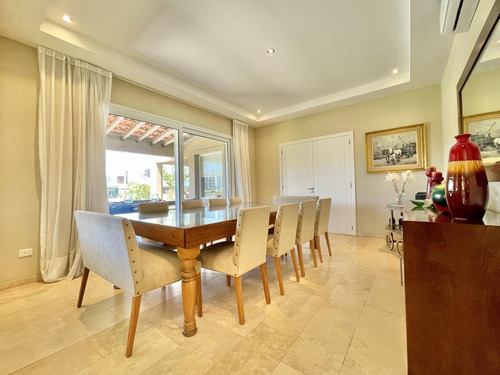 Imagen 12 de 30 de Casa En Venta Al Lago, Barrio Lagos Del Golf, Nordelta, Tigre