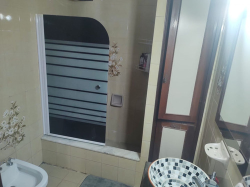 Oportunidad Chalet 4 Ambientes Con Cocheras Piscina