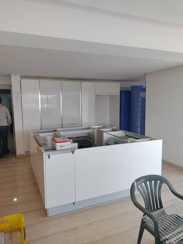 Imagen 6 de 27 de Maria Jose Castro Vende Apartamento En Urb. El Parral Res Bally Suites