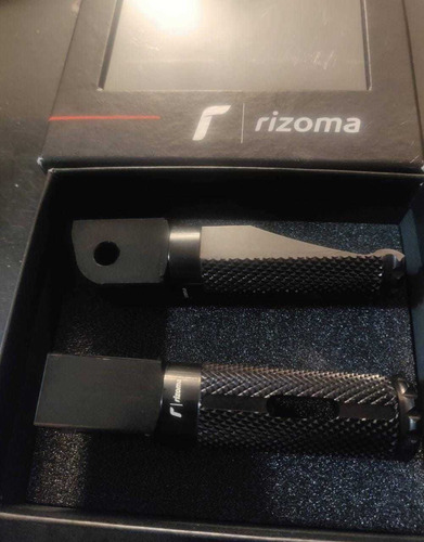 Imagen 5 de 25 de Yamaha Mt 09 2021 Unica Carbono- Ohlins Suspensión- Austin R