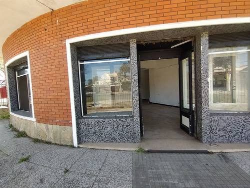 Local Comercial En Ituzaingo