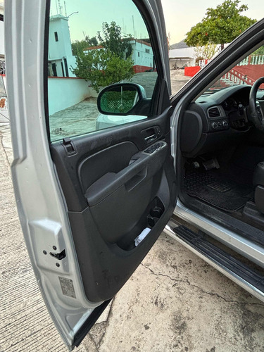 Chevrolet Cheyenne 5.3 2500 Crew Cab Ltz 4x4 Mt