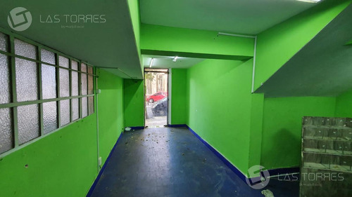 Local A La Calle! 22m2 De Salón. Gastos Comunes $500.