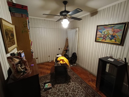Venta 4 Ambientes + Dependencia En Flores