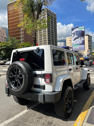 Imagen 14 de 14 de Jeep Wrangler Sahara 2017