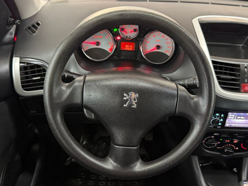 Peugeot 207 207 1.4 XR 8V FLEX 4P MANUAL