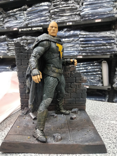 Dc Multiverse, Black Adam, La Roca, Mcfarlane, Dañado!! (Usado)