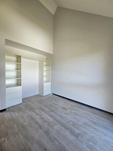 Casa En Venta - Dina Huapi - Apto Credito