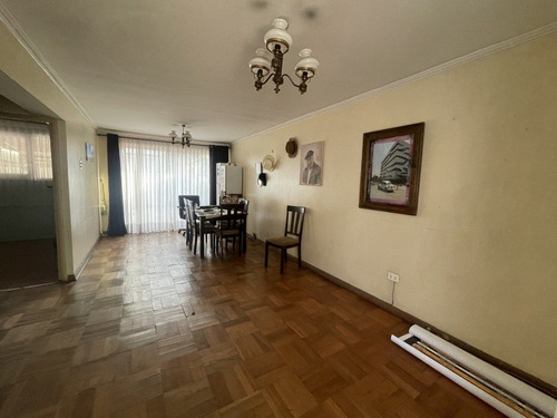 Vende Casa Nataniel Cox Con Avenida Matta. 4d1b