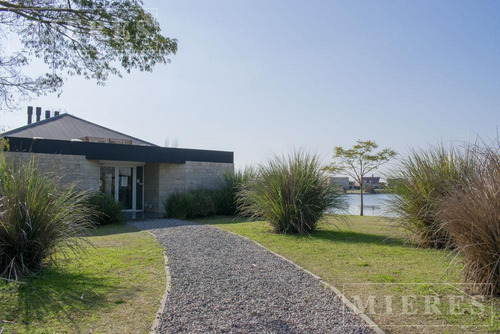 Imagen 2 de 7 de Lote En Venta En El Canton Barrio Golf