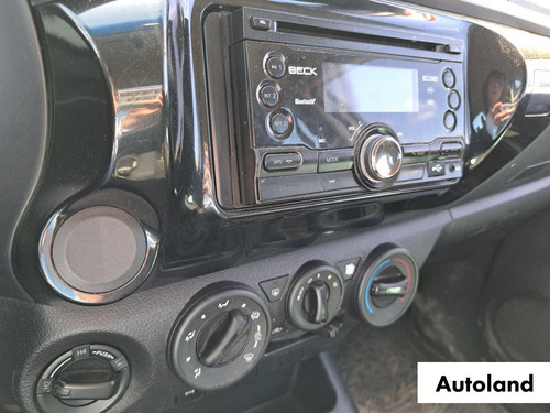 Imagen 8 de 22 de Toyota Hilux 4x4 Sr 2.7 2018 Impecable! - Autoland
