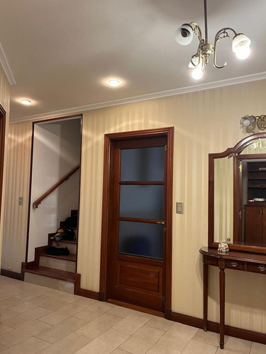 Casa En Inmejorable Zona!!