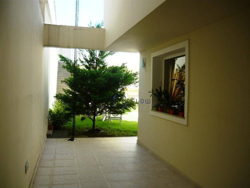 Casa 215m², 3 Dorm, 1 Suite, 2 Vagas - Ca1027