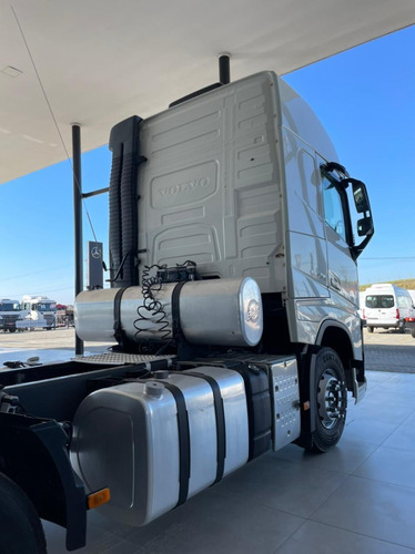 Imagem 10 de 14 de Volvo Fh 460 6x2 2016 - Selectrucks