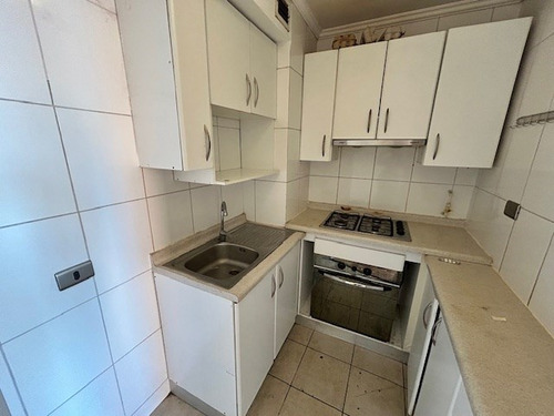 Departamento En Venta De 2 Dorm. En Talca