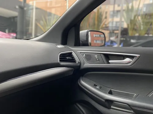 Ford Edge St