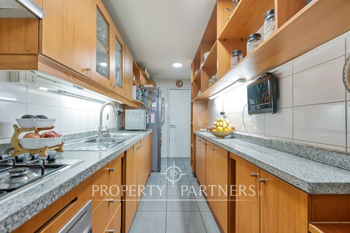Venta De Departamento En Ñuñoa! 101m2 Con Maravill...