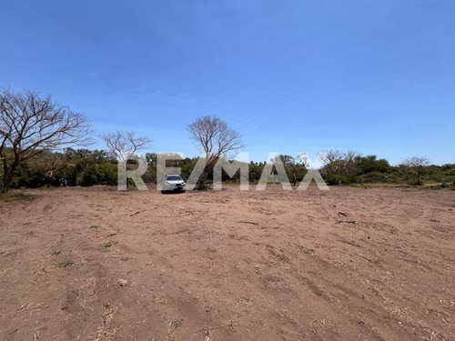 Terreno En Venta En Brecha Huasteca
