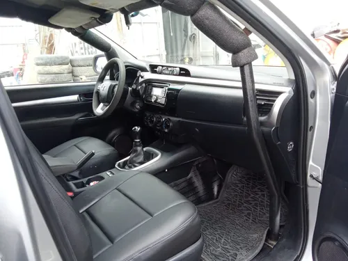 Toyota, Hilux