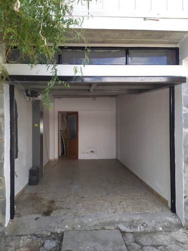 Imagen 5 de 16 de Casa En Venta - 115 Bis E/88 Y 89 - 4 Dormi, Patio, Pileta, Cochera.