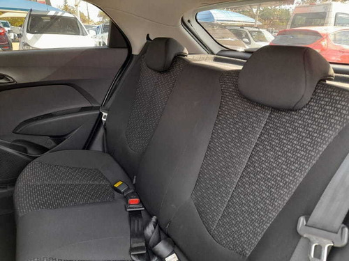Imagem 10 de 12 de Hyundai Hb20 1.0 Comfort