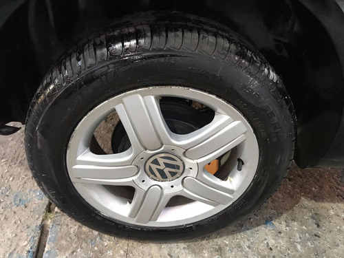 Imagem 4 de 11 de Volkswagen Spacefox 2009 1.6 Sportline Total Flex 5p