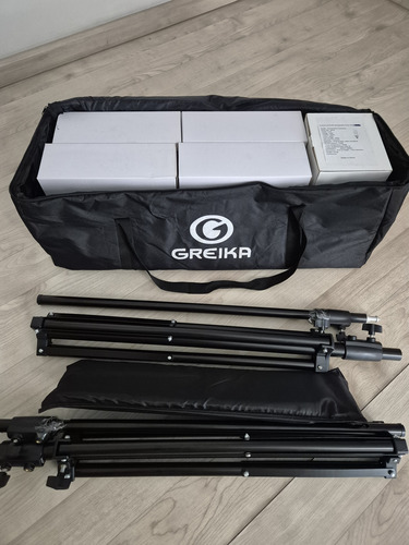 Kit Iluminaçao Estudio Greika Semuso C/ Embalagens Original (Usado)