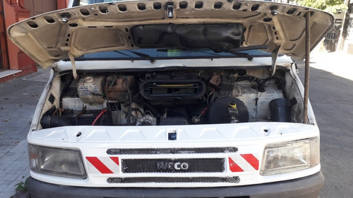 Iveco Daily Camion Auxilio Guinche