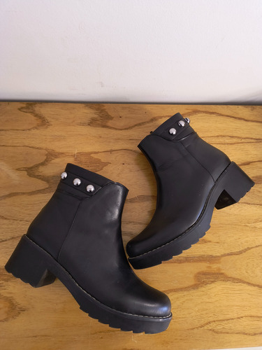 Bota Corta Mujer Talle 37