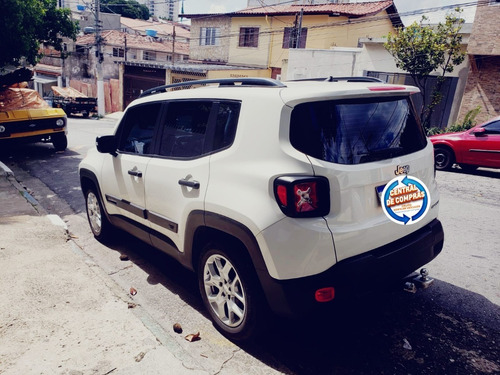 Imagem 5 de 8 de Jeep Renegade 2018