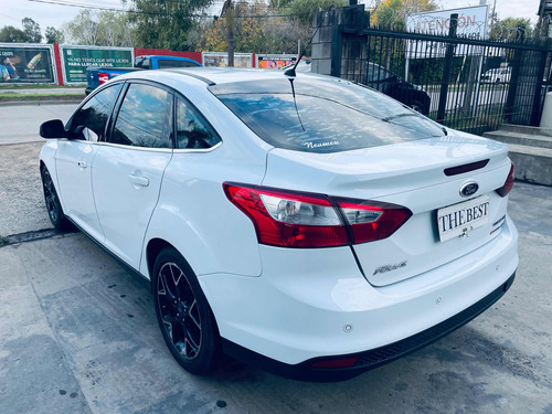 Ford Focus III 2.0 Sedan Titanium At6