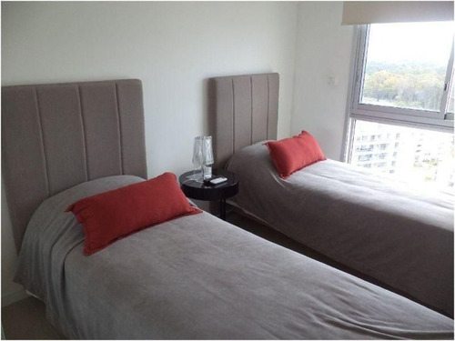 Apartamento En Alquiler Por Temporada De 2 Dormitorios