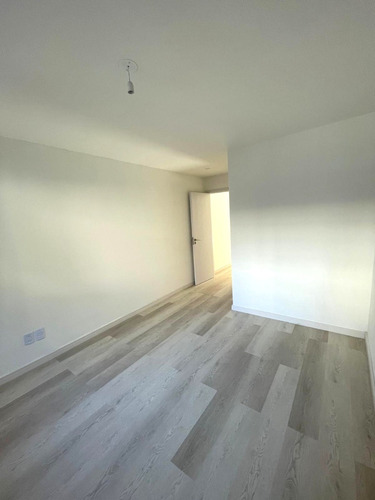 Alquilo Apartamento 1 Dormitorio, Cordon Proximo Obelisco, Opcion Garage