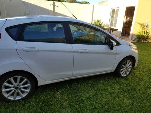 Ford Fiesta Kinetic Design 1.6 Se Plus 120cv 2018