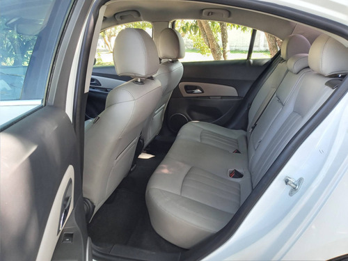 Imagem 10 de 14 de Chevrolet Cruze 1.8 Ltz 16v Flex 4p Automático