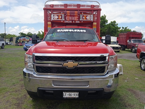 Imagen 2 de 8 de Chevrolet Silverado 3500