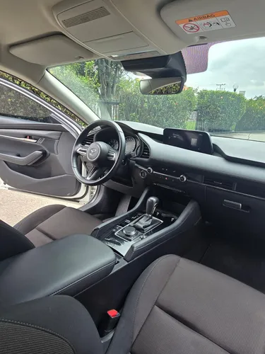 Mazda 3 2.0 Touring MHEV
