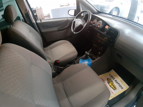 Chevrolet Zafira Expression 2.0 (flex) (aut)